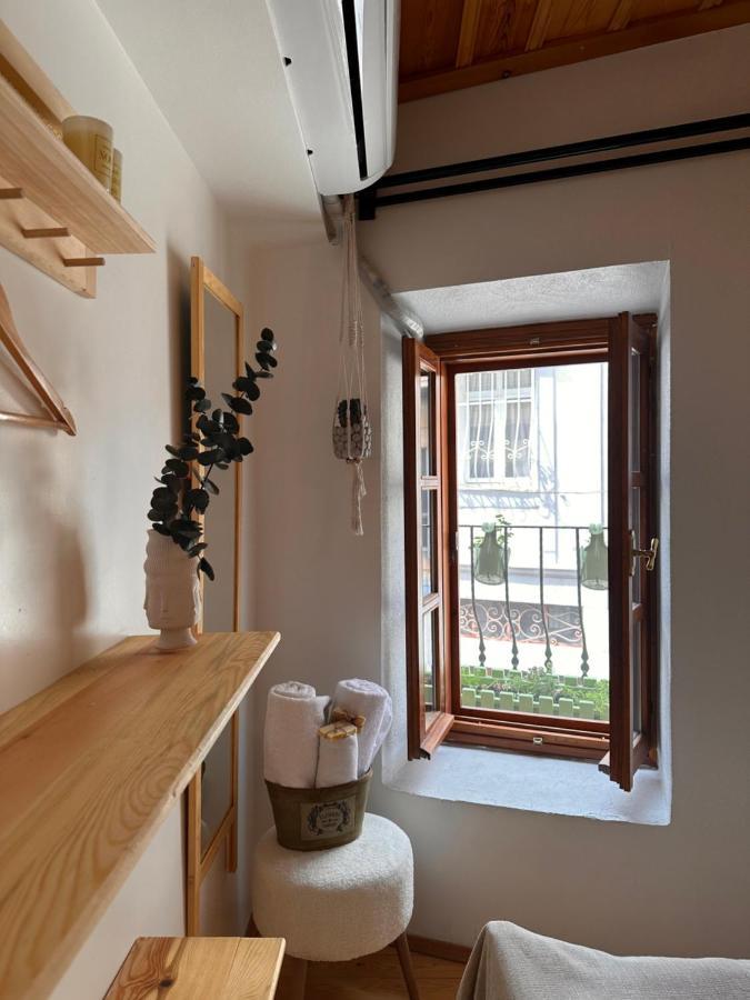Hanole Guest House Айвалык Экстерьер фото